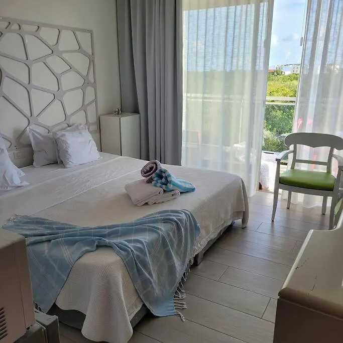 Apartament Vibe Residence Hotelstyle No Kitchen Studio Close To Beach La Laguna